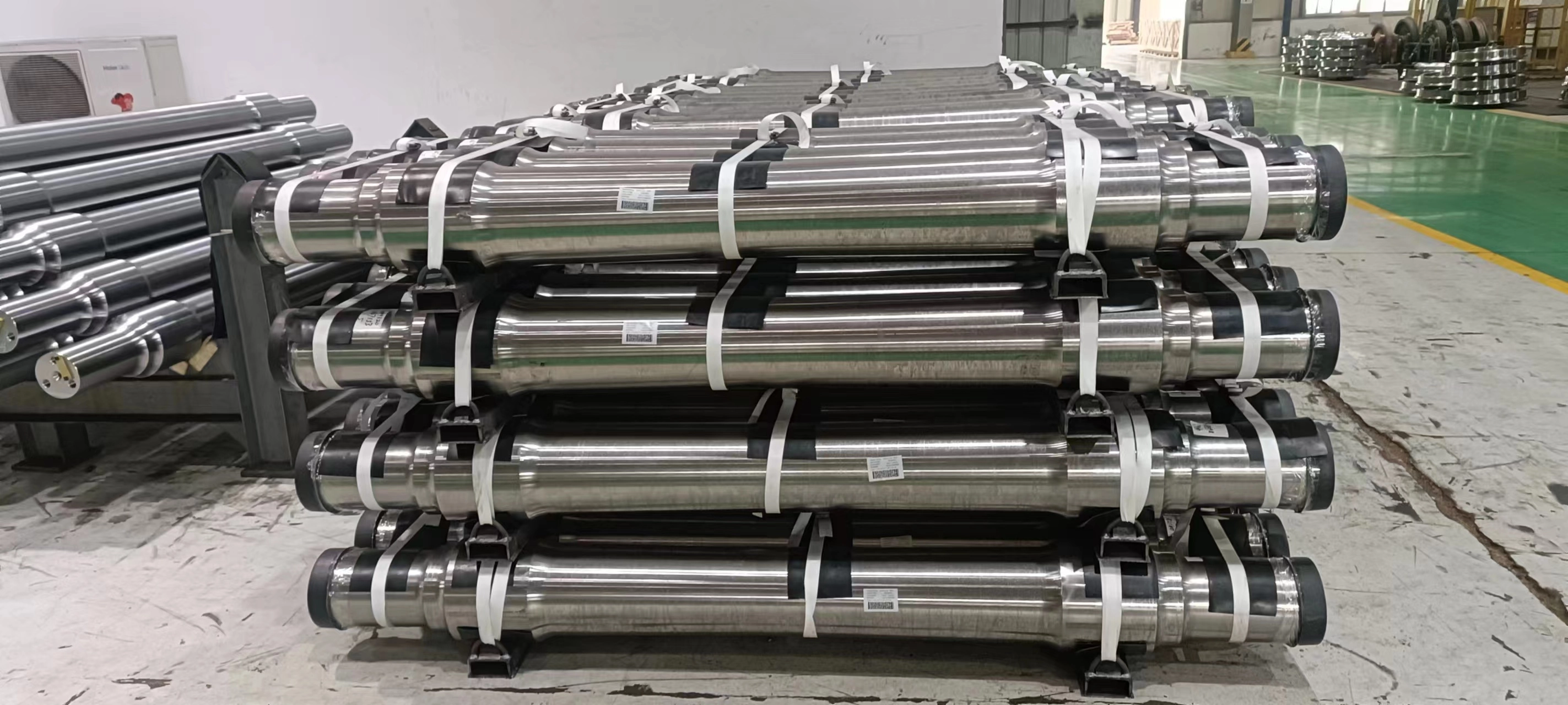 Train axles:An in-depth look at their role and impact wheel set