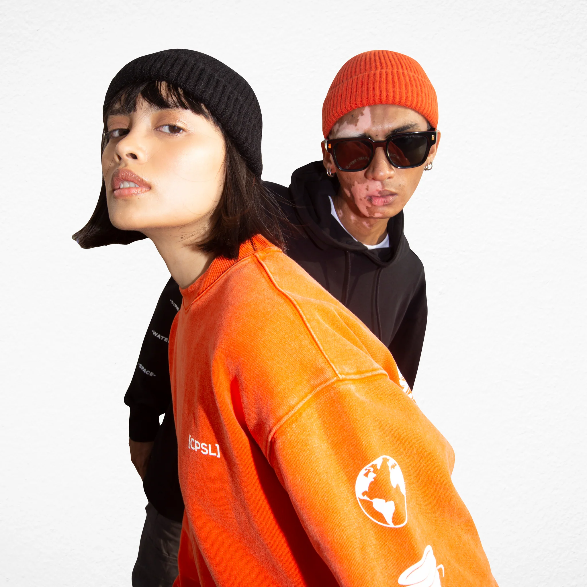 Sweater vs Hoodie: Fashion Face-Off. Know the Difference