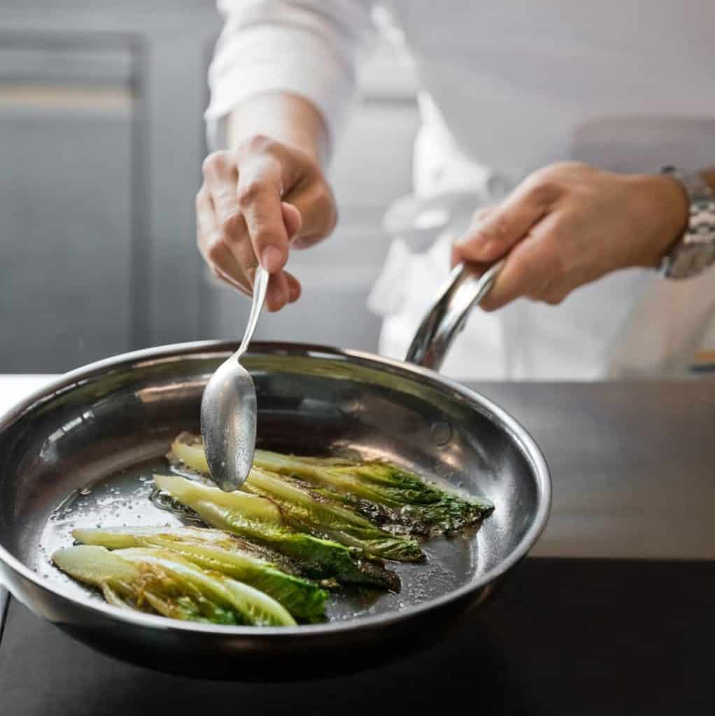 Stainless Steel Vs. Nonstick: Which Is Best For You? universal steamer