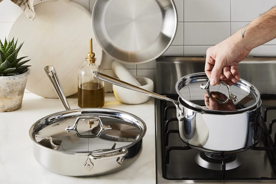 How to Use a Stainless-Steel Pan (Without Worrying Your Food Will Stick) universal steamer